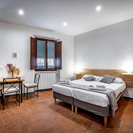 Roommo Via Dei Pilastri Ambra Florence Exterior photo