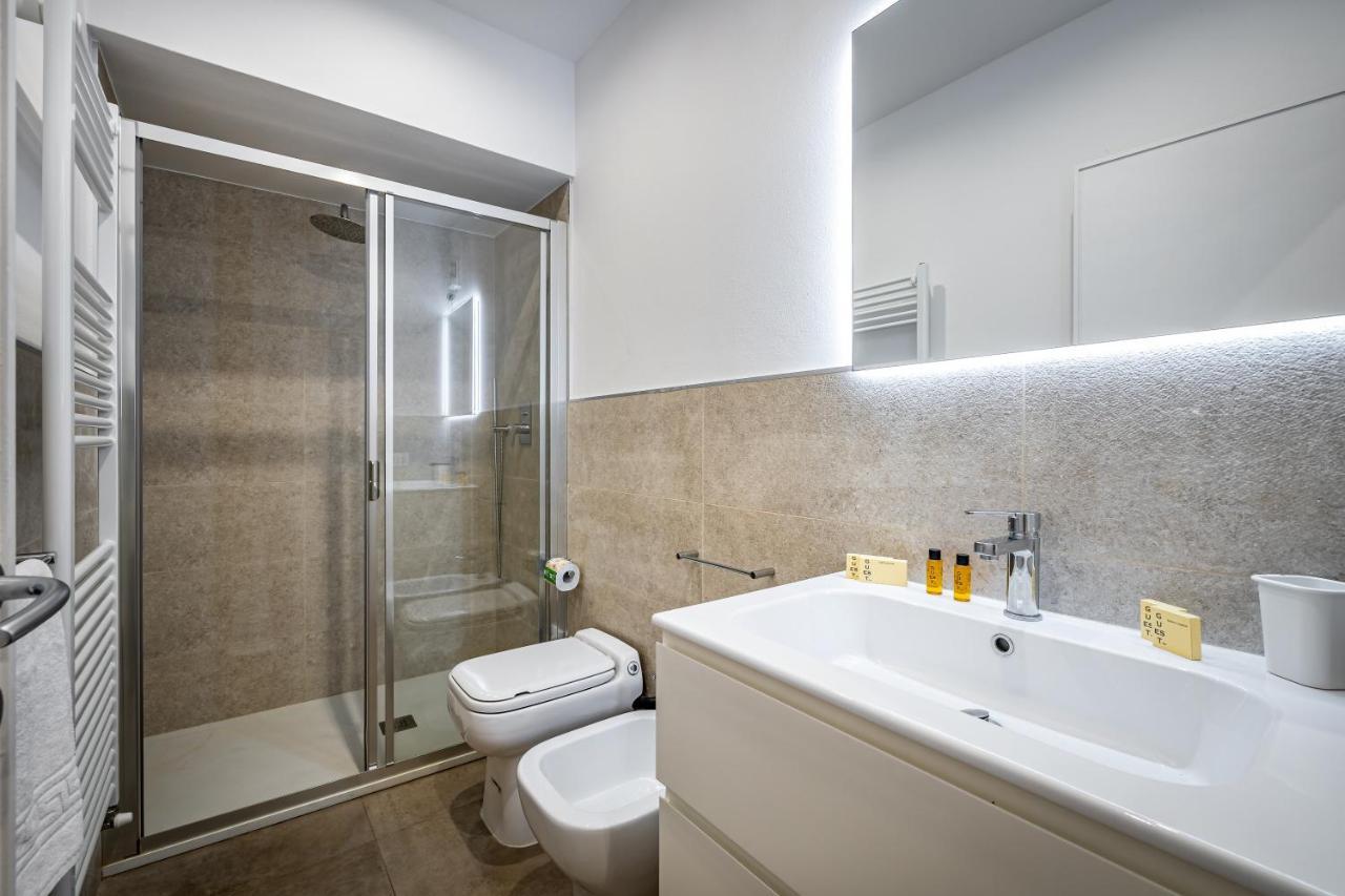 Roommo Via Dei Pilastri Ambra Florence Exterior photo